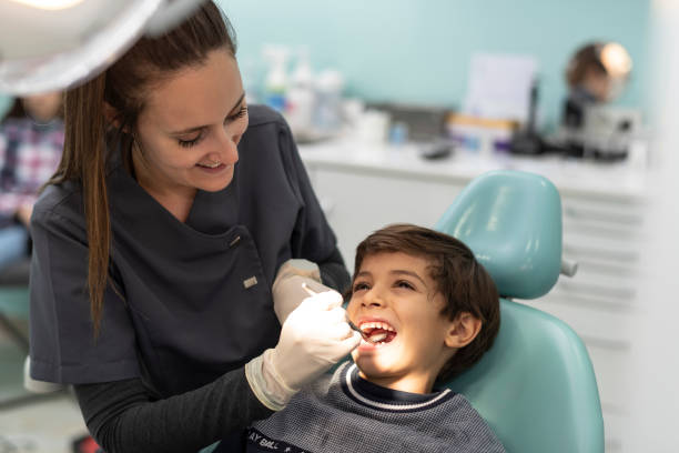 Best Tooth Infection Emergency Dentist  in Plainview, MN